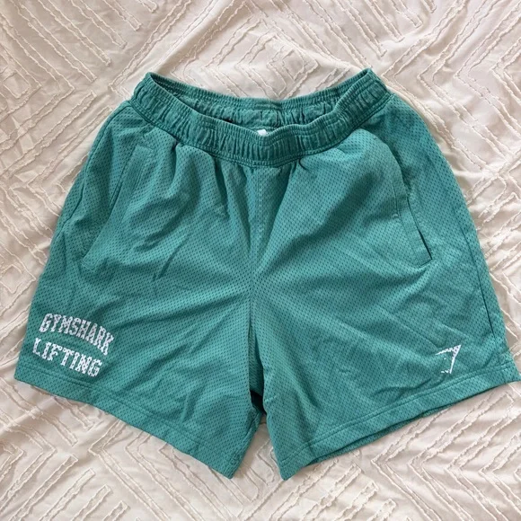 Gymshark Teal Sports Bra and Shorts Set - Picture 3 of 11